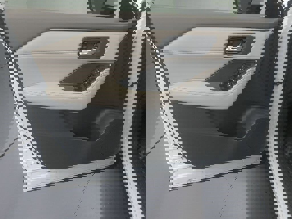 New 2026 Nissan Rogue SV w/ SV Premium Package image 10