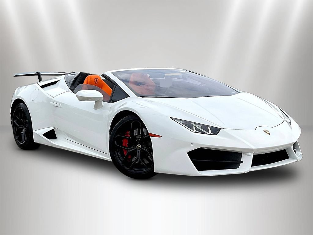 Used 2019 Lamborghini Huracan LP 580-2 RWD image 3