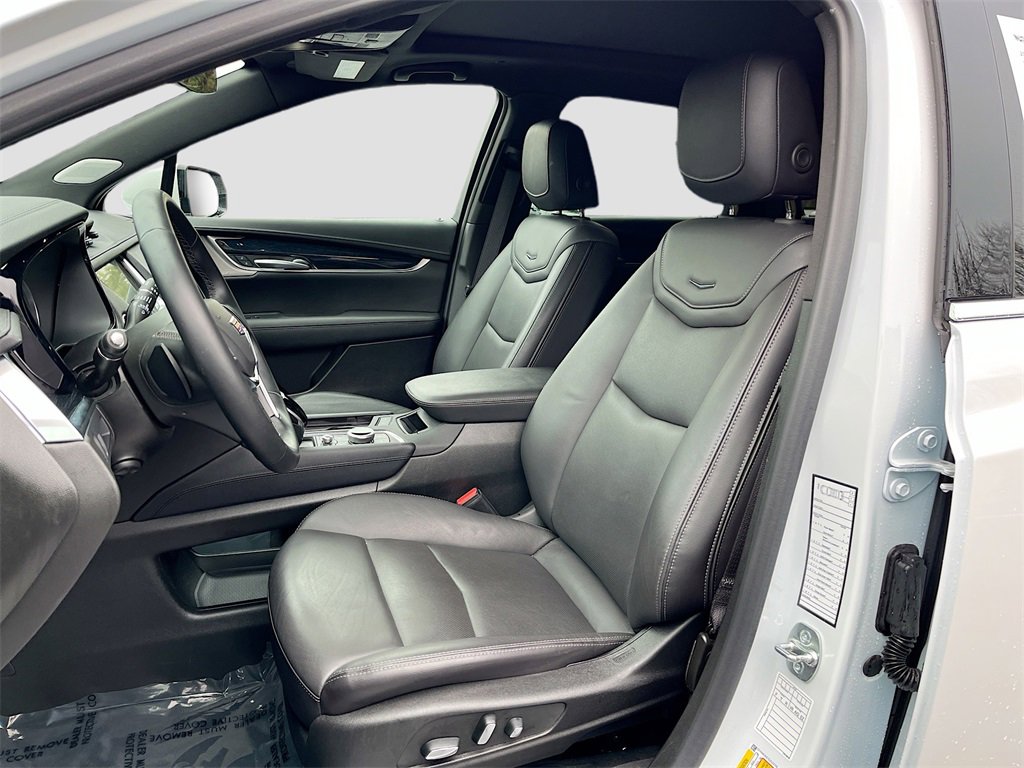 Certified 2025 Cadillac XT5 Premium Luxury image 21