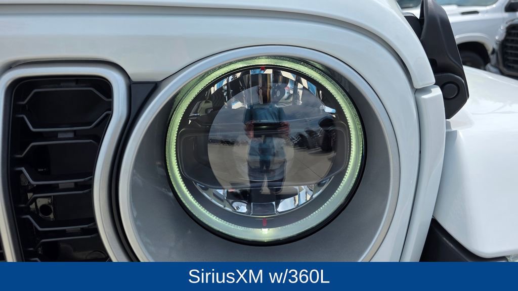 New 2025 Jeep Wrangler Sahara image 10