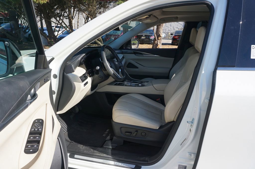 Used 2023 INFINITI QX60 Luxe w/ Cargo Package image 2