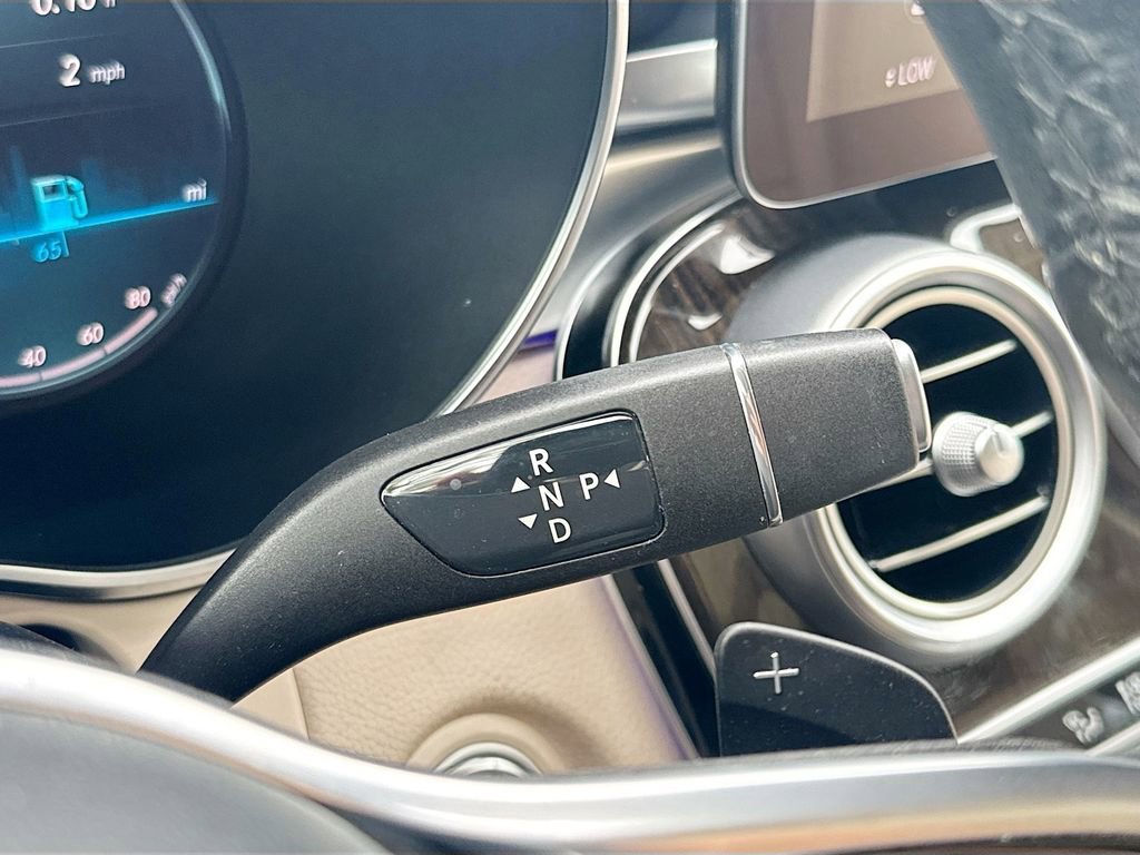 Used 2021 Mercedes-Benz GLC 300 w/ Premium Package image 16