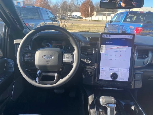New 2023 Ford F150 Lightning Platinum AWD/4WD image 14