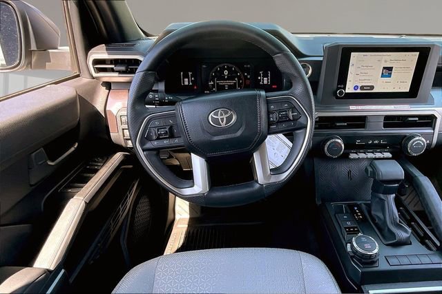 Used 2025 Toyota 4Runner SR5 image 8