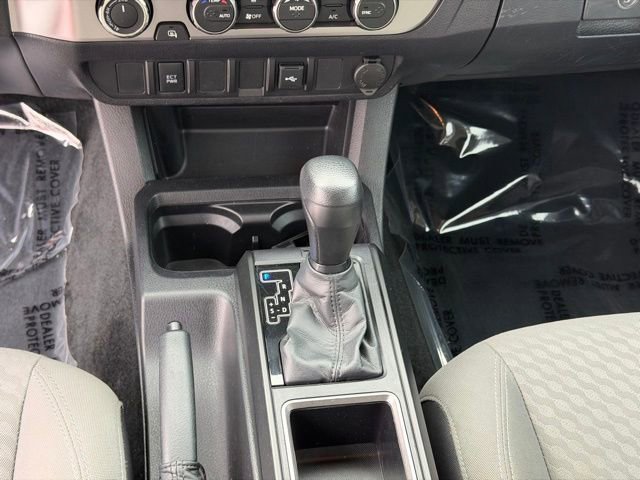 Used 2023 Toyota Tacoma SR AWD/4WD image 15