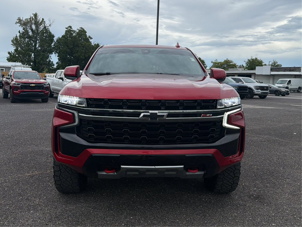 Used 2021 Chevrolet Suburban Z71 AWD/4WD image 2