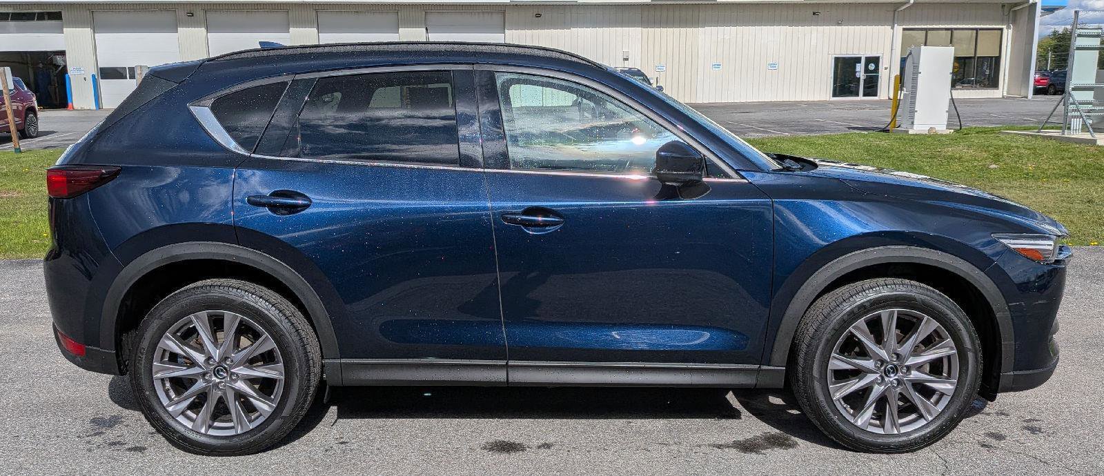 Used 2020 MAZDA CX-5 Grand Touring w/ GT Premium Package AWD/4WD image 5