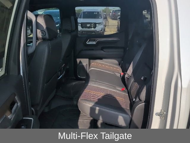 Used 2024 Chevrolet Silverado 1500 High Country w/ High Country Premium Package AWD/4WD image 12