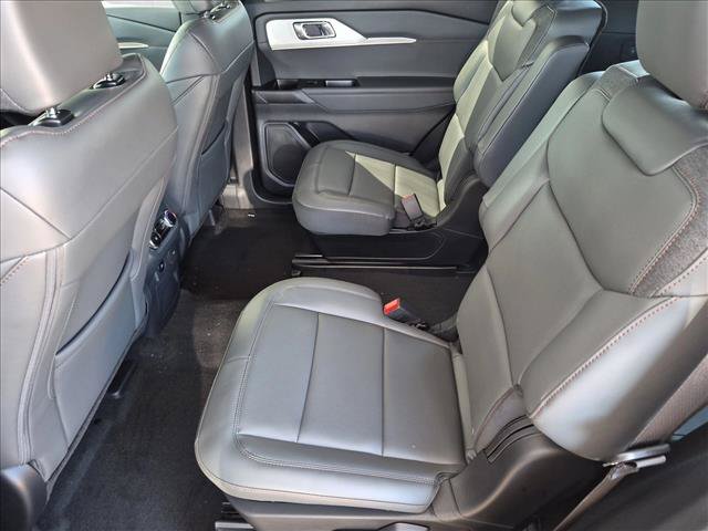 New 2027 Ford Explorer Active w/ Active Comfort Package RWD image 16