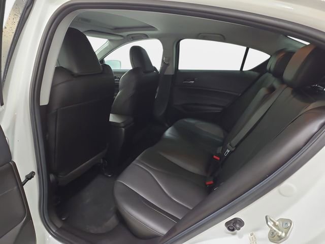 Used 2020 Acura ILX image 12