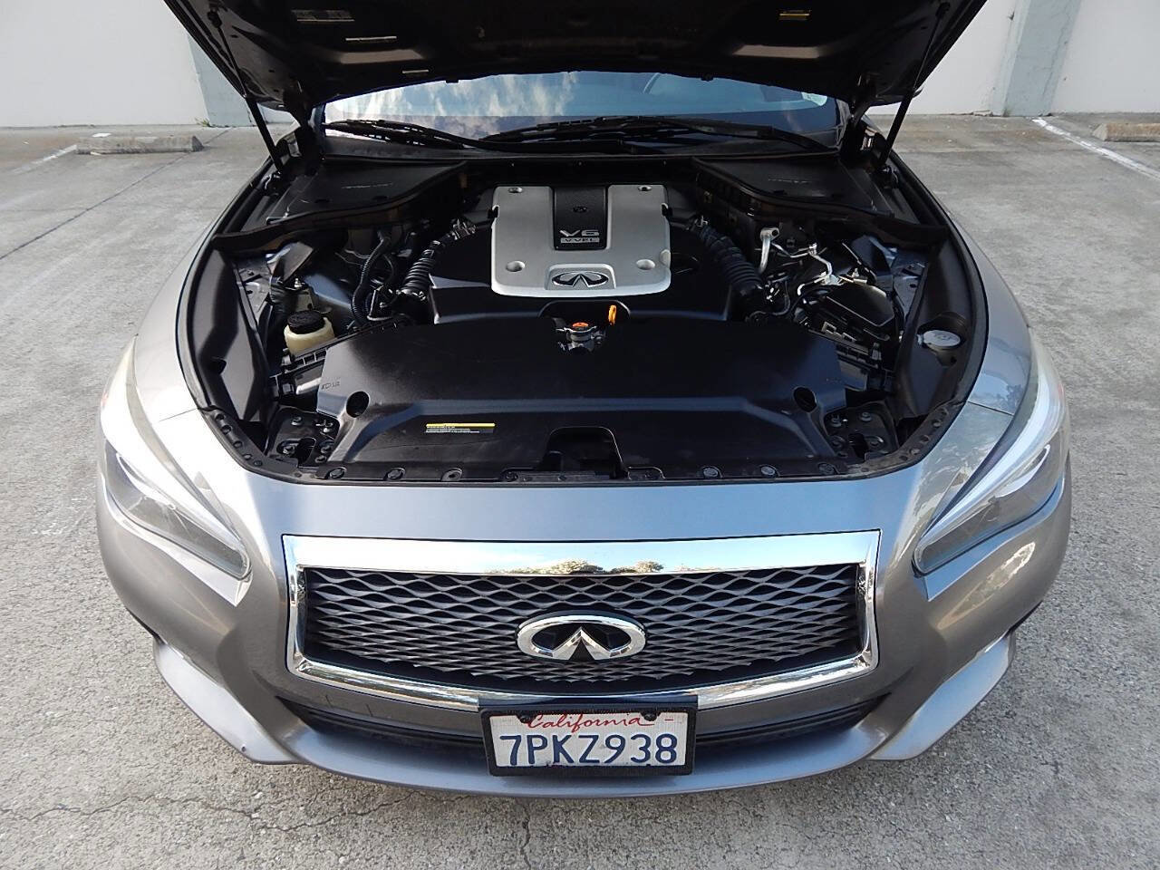 Used 2015 INFINITI Q50 Premium w/ Navigation Package RWD image 38