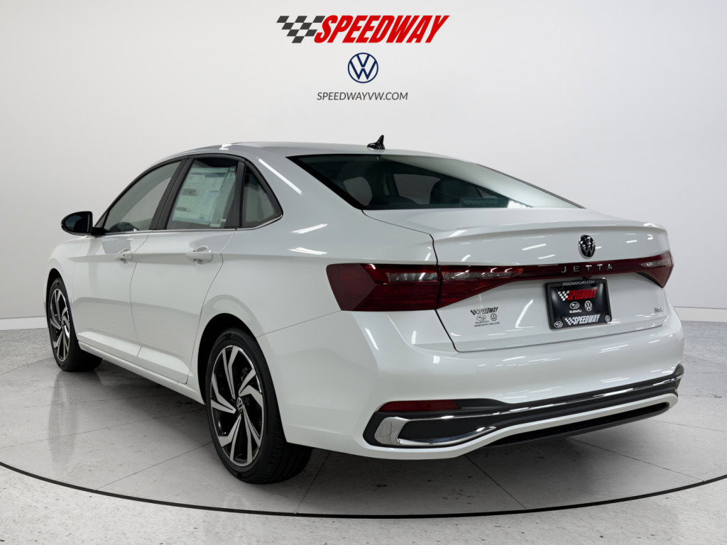 New 2025 Volkswagen Jetta SEL image 5
