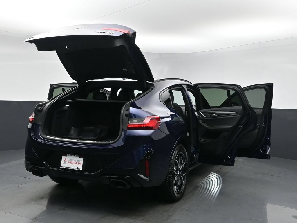 Used 2024 BMW X4 M40i AWD/4WD image 28