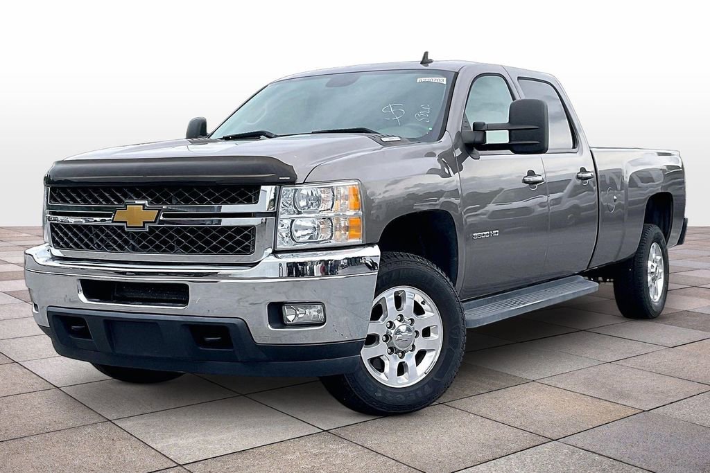 Used 2014 Chevrolet Silverado 3500 LTZ w/ LTZ Plus Package RWD image 11