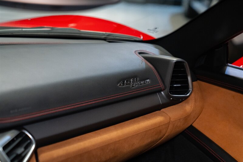 Used 2015 Ferrari 458 Spider RWD image 30
