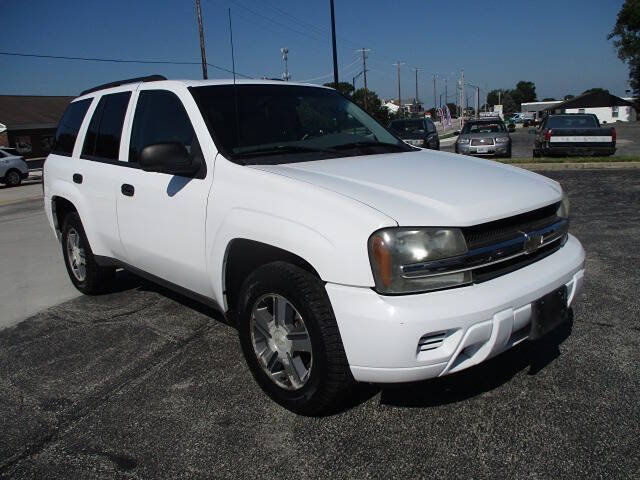 Used 2007 Chevrolet TrailBlazer LS w/ Skid Plate Package AWD/4WD image 28
