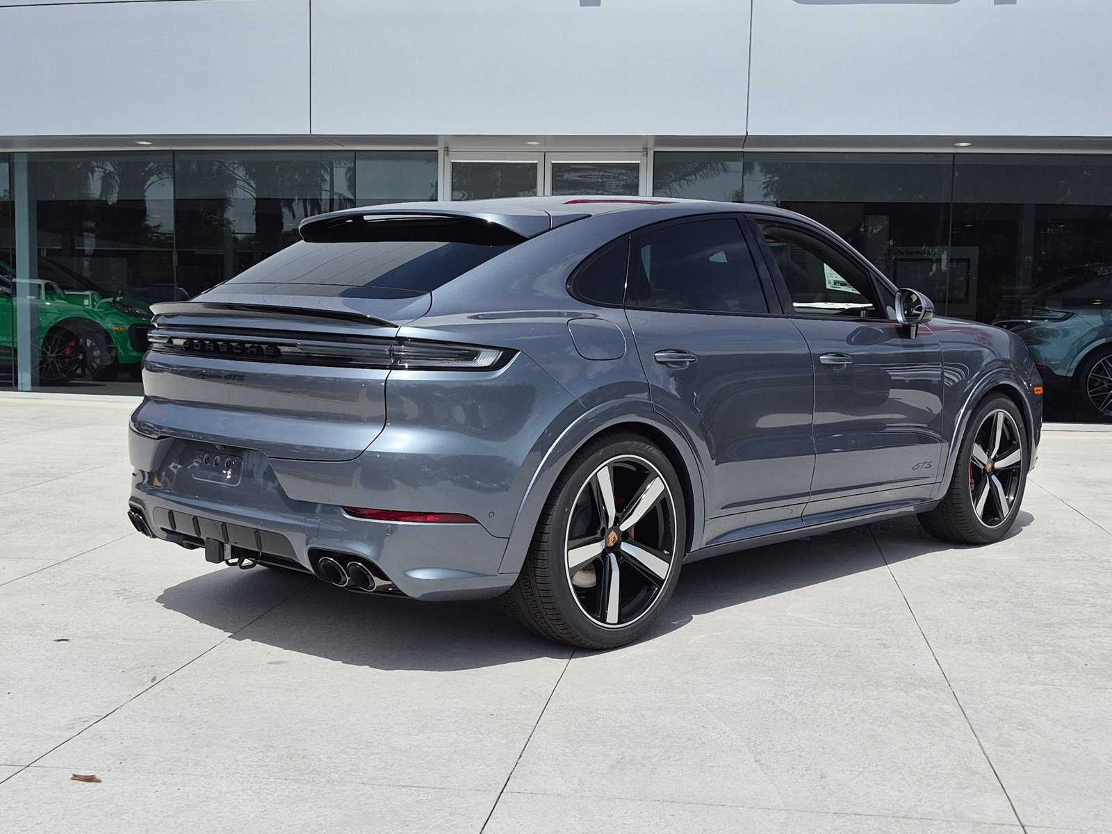 New 2026 Porsche Cayenne GTS AWD/4WD image 9