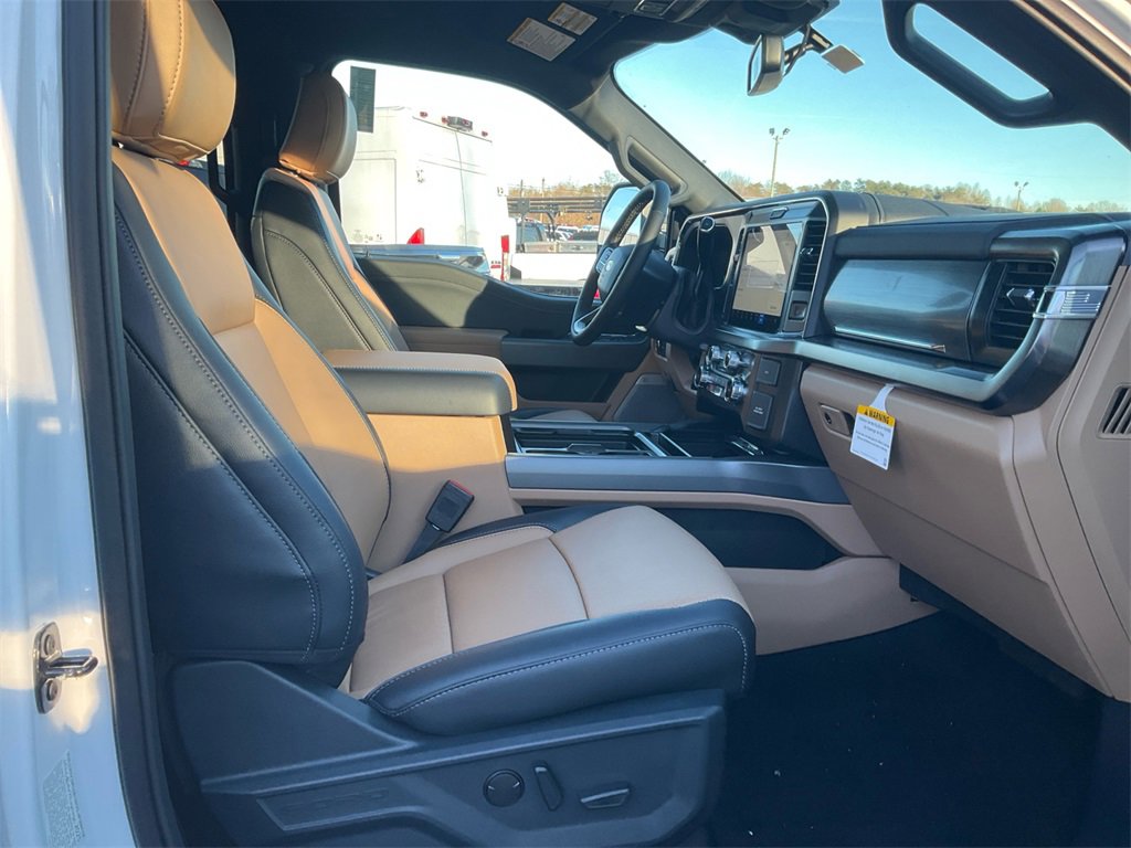 New 2026 Ford F250 Lariat w/ Chrome Package image 10