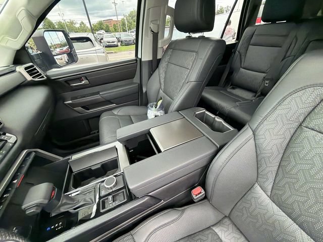 Used 2023 Toyota Sequoia SR5 w/ SR5 Premium Package AWD/4WD image 20