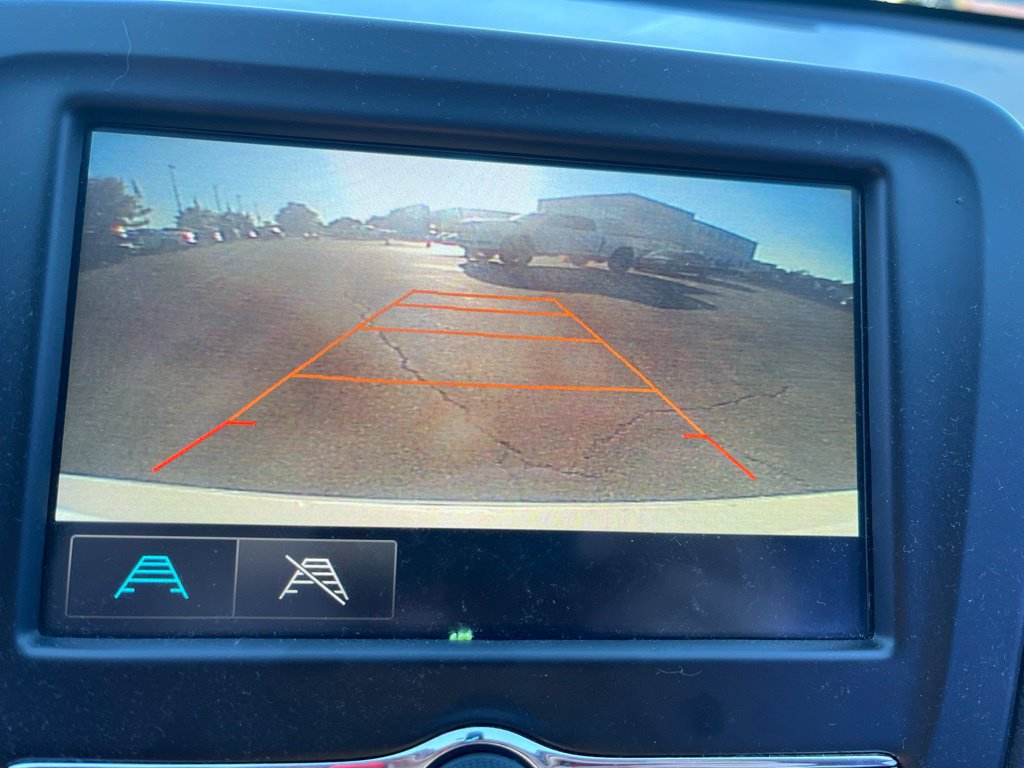 Used 2018 Chevrolet Malibu LT FWD image 9
