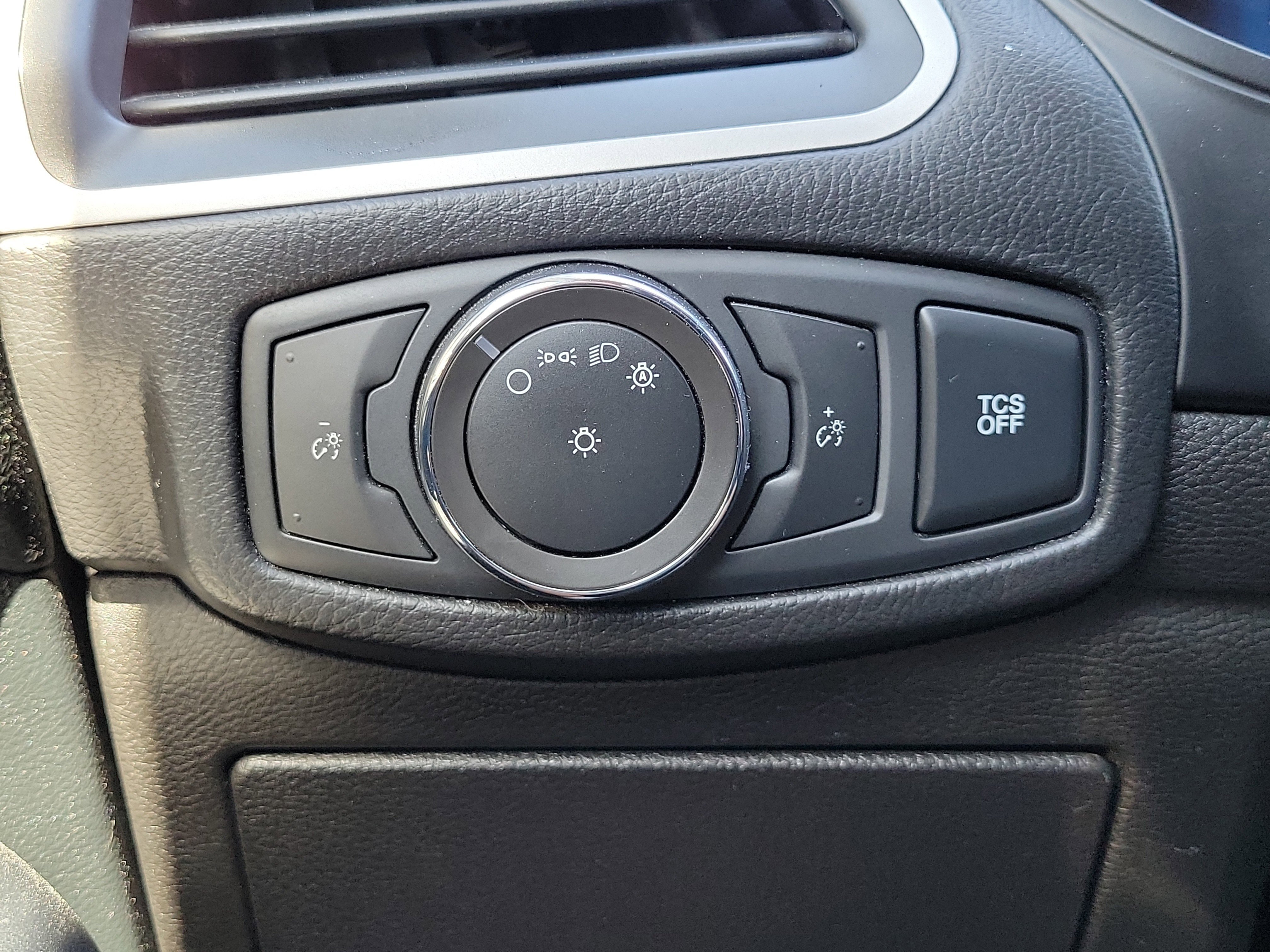 Certified 2022 Ford Edge SE AWD/4WD image 26