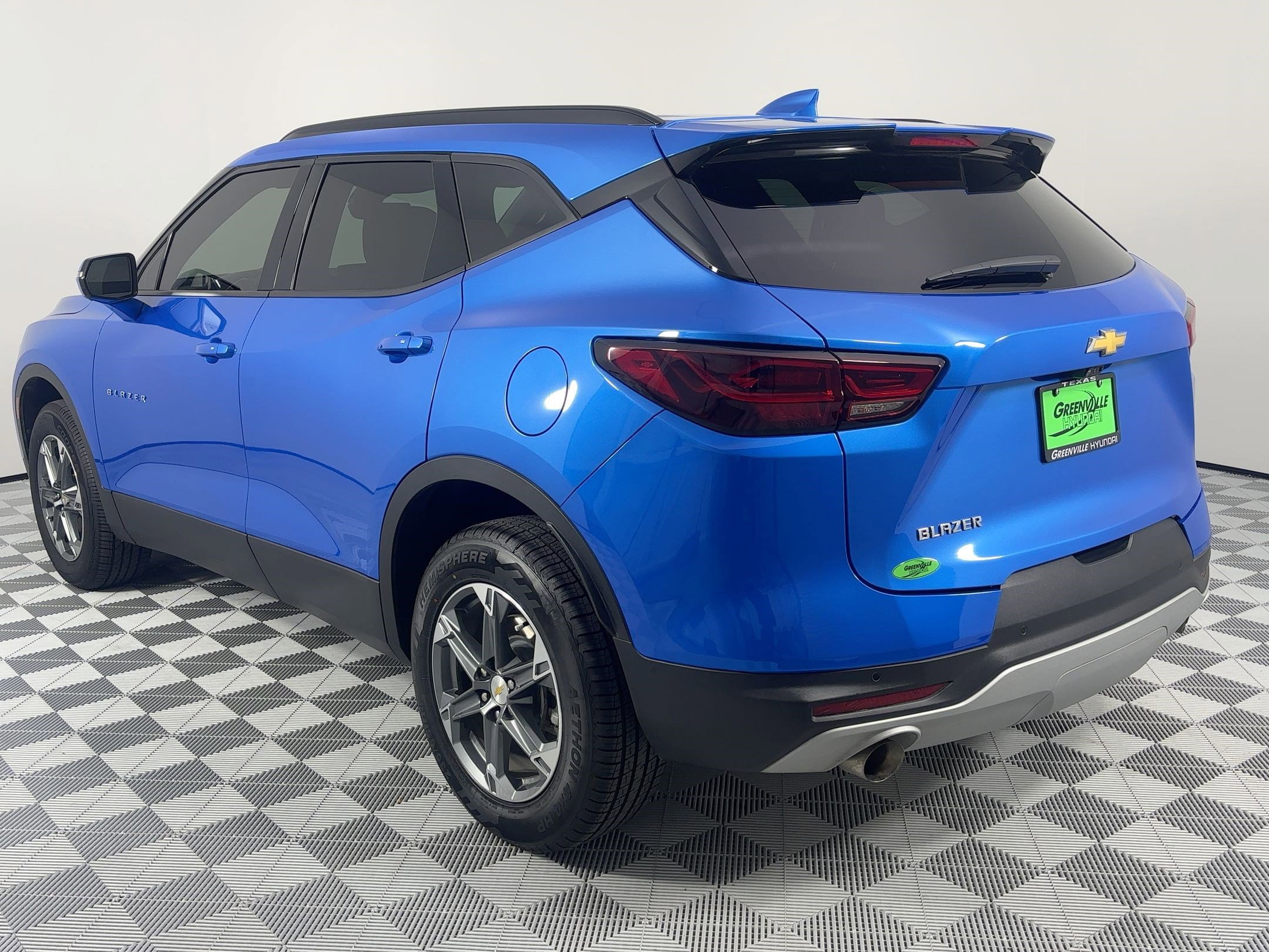 Used 2024 Chevrolet Blazer LT w/ Sound & Technology Package image 3