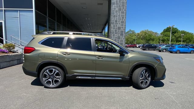 New 2026 Subaru Ascent Limited AWD/4WD image 8