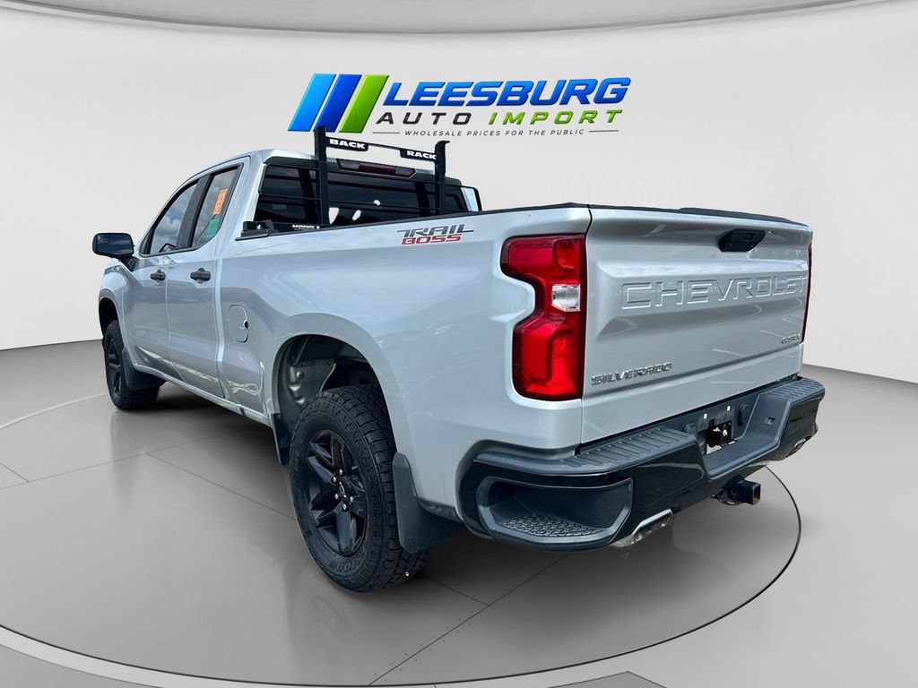 Used 2019 Chevrolet Silverado 1500 Custom Trail Boss w/ Custom Convenience Package AWD/4WD image 3