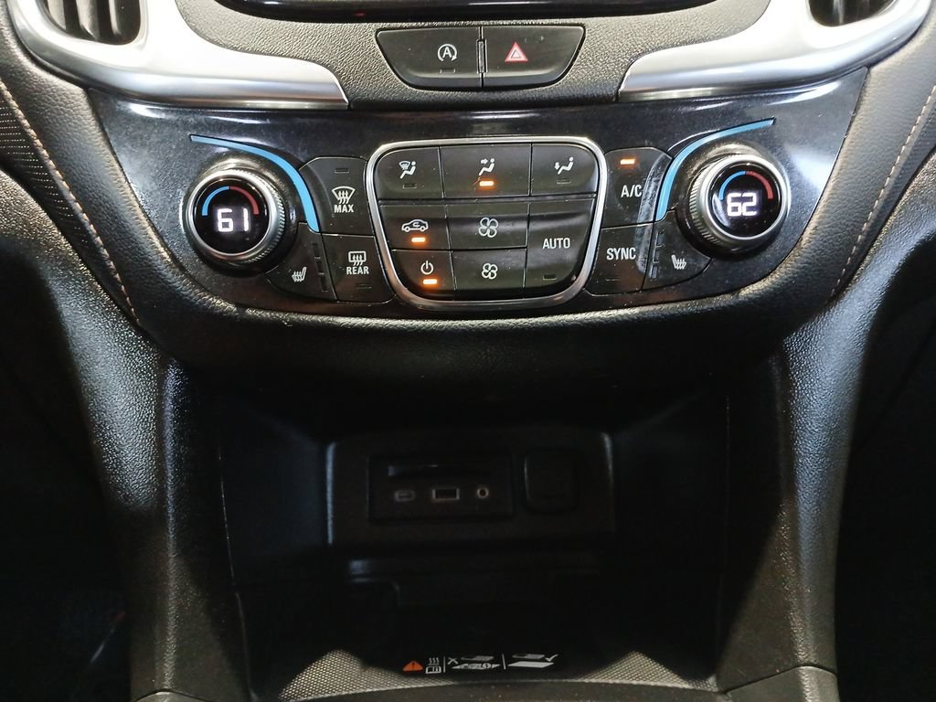 Certified 2022 Chevrolet Equinox Premier w/ LPO, Floor Liner Package FWD image 36