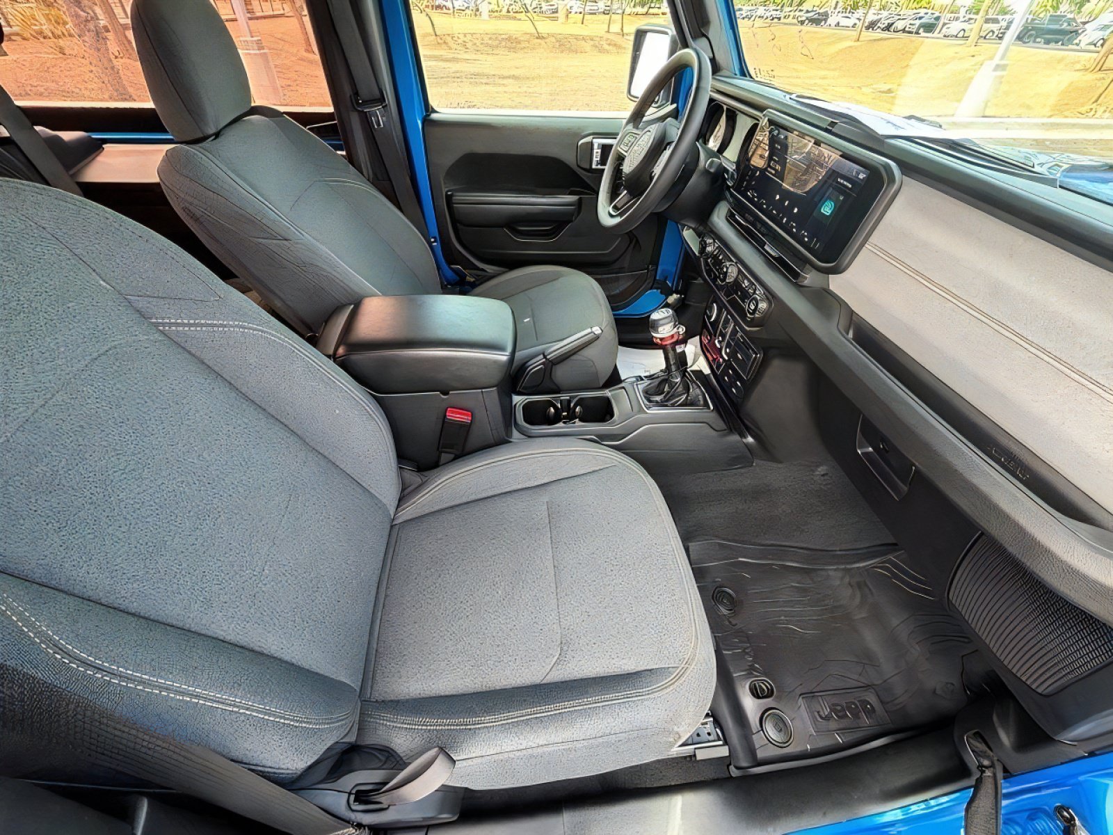 Used 2024 Jeep Wrangler Sport AWD/4WD image 29