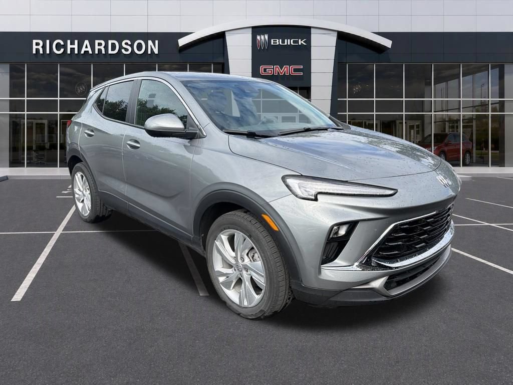 Used 2024 Buick Encore GX Preferred w/ Comfort Package FWD image 10