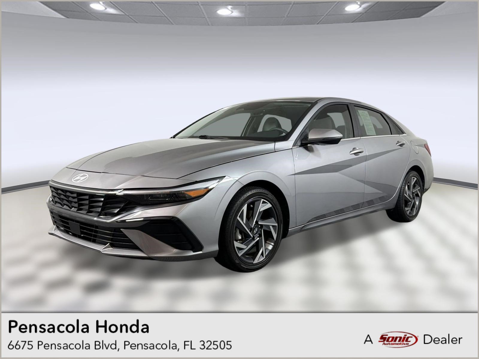 Used 2025 Hyundai Elantra Limited FWD image 1