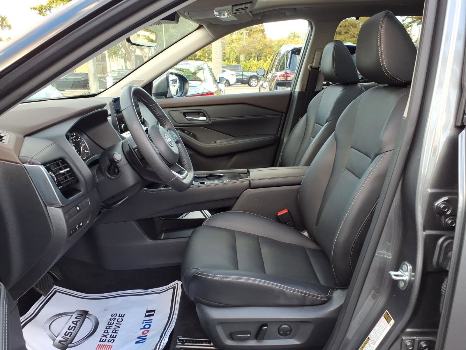 Certified 2023 Nissan Rogue SL w/ SL Premium Package image 15