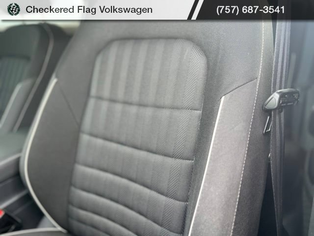 Used 2024 Volkswagen Jetta Sport FWD image 20