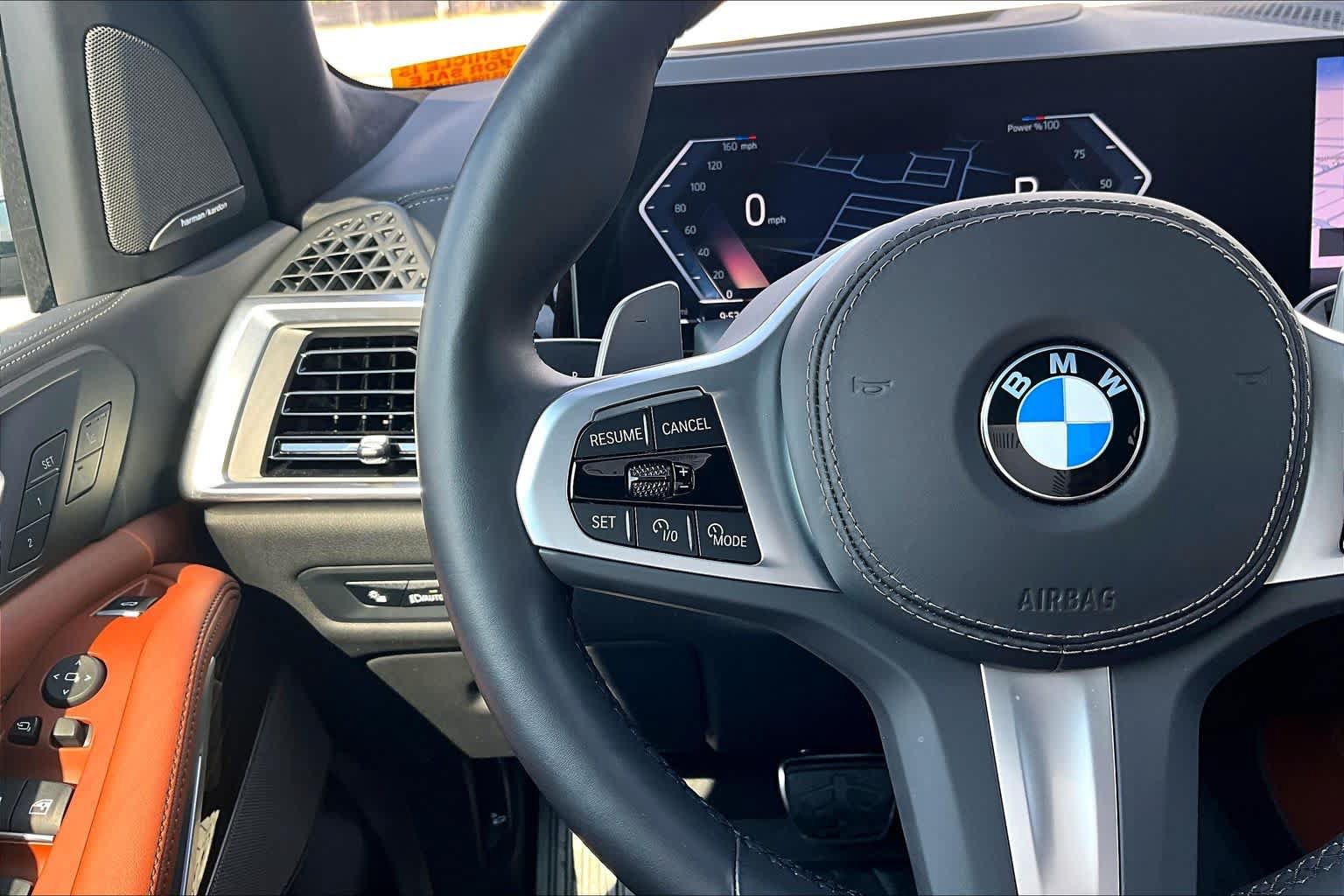 Used 2026 BMW X5 sDrive40i w/ Executive Package RWD image 24