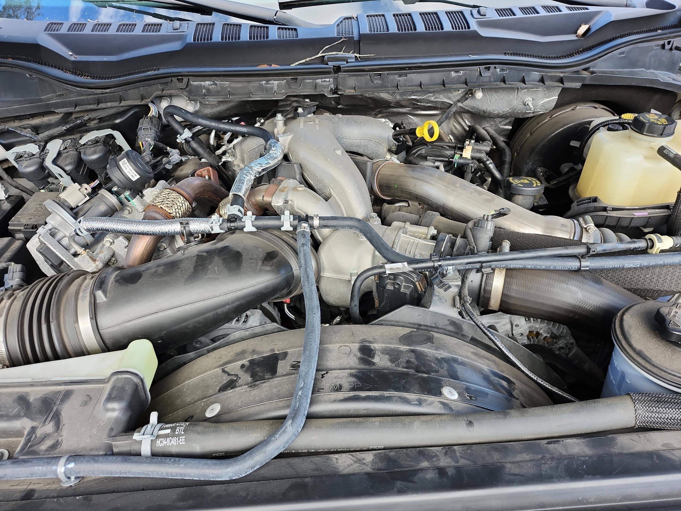 Used 2022 Ford F250 Lariat w/ Black Appearance Package image 24