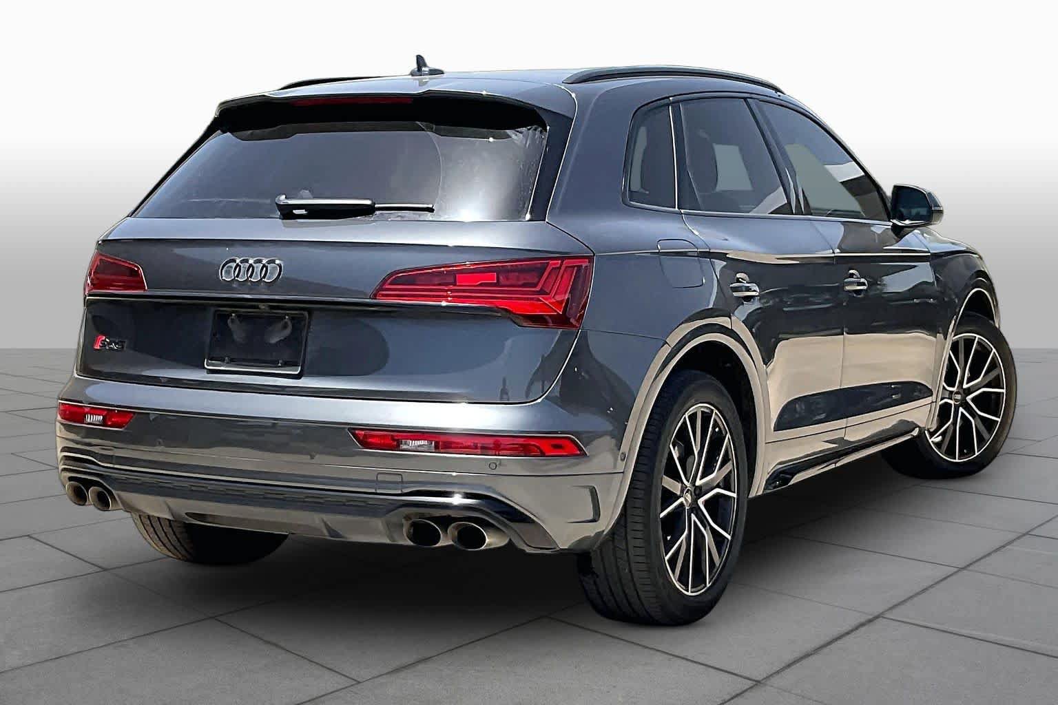 Used 2023 Audi SQ5 Prestige AWD/4WD image 12