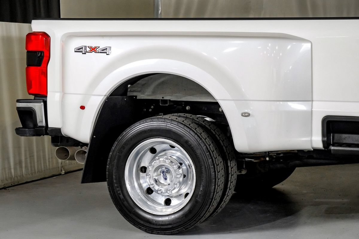 Used 2023 Ford F450 Lariat AWD/4WD image 6