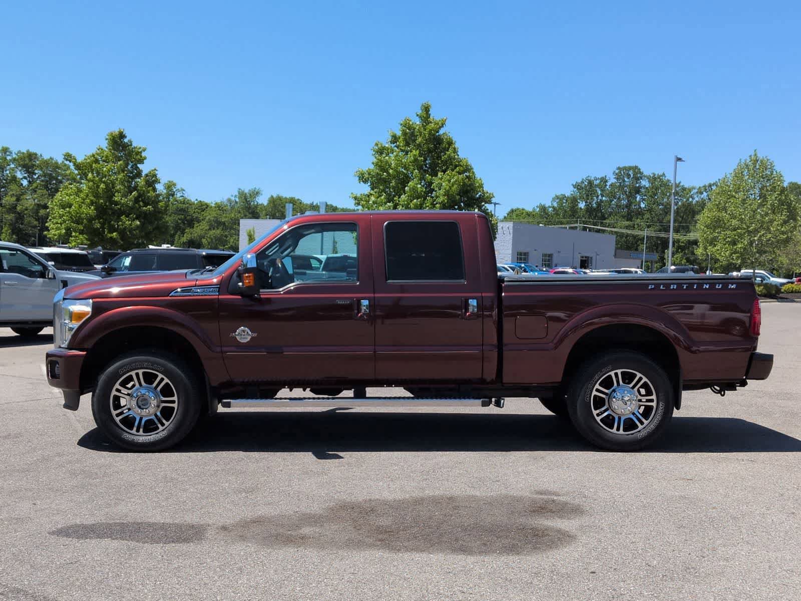 Used 2016 Ford F350 Platinum w/ FX4 Off-Road Package AWD/4WD image 5