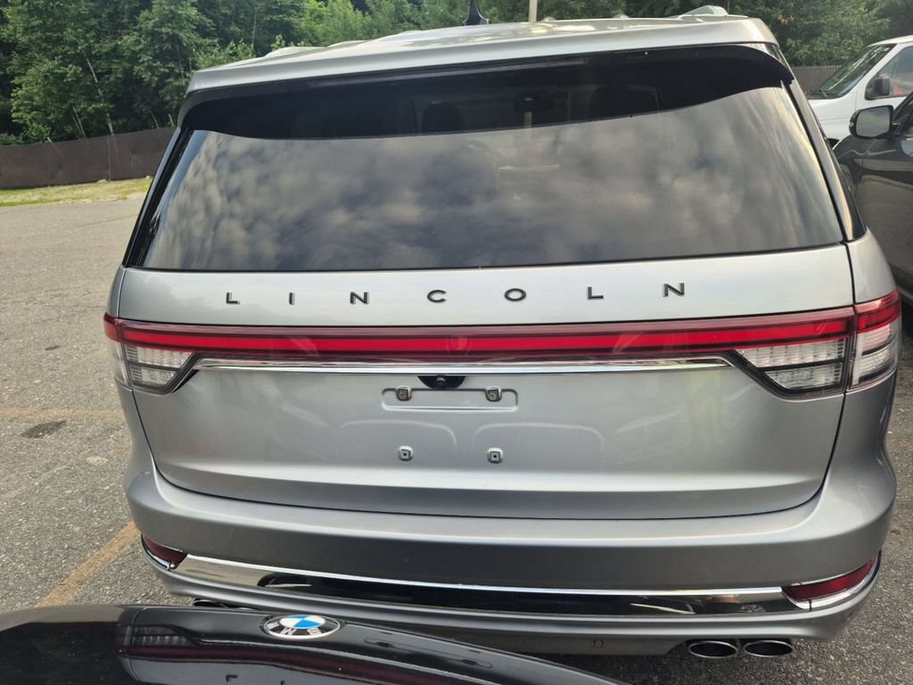 Used 2021 Lincoln Aviator Black Label AWD/4WD image 3