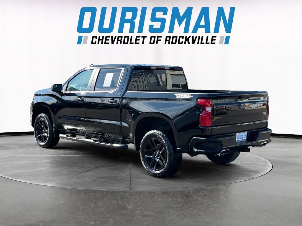 Used 2025 Chevrolet Silverado 1500 LT Trail Boss w/ Convenience Package II image 4