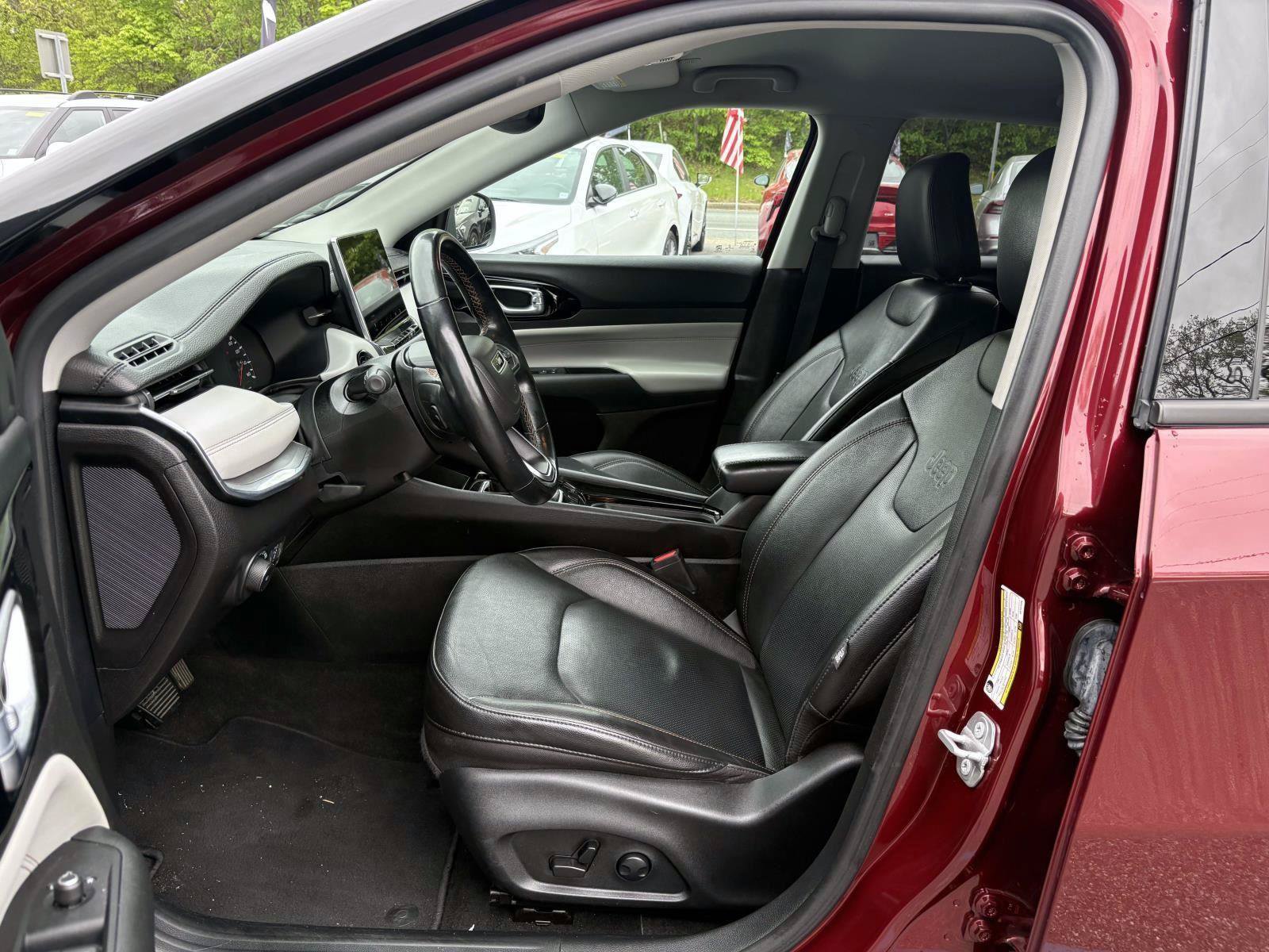 Used 2022 Jeep Compass Limited AWD/4WD image 20