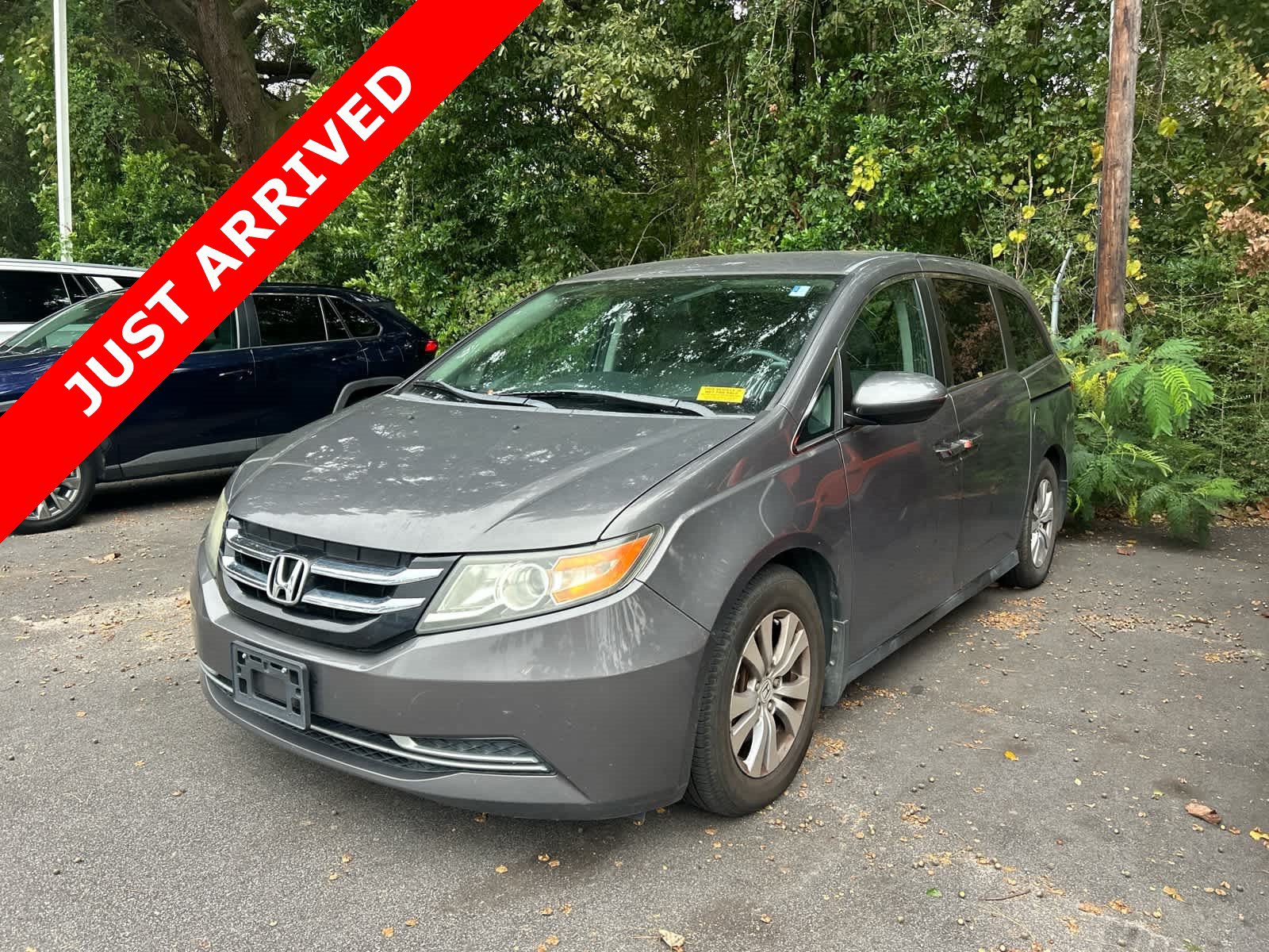 Used 2016 Honda Odyssey SE