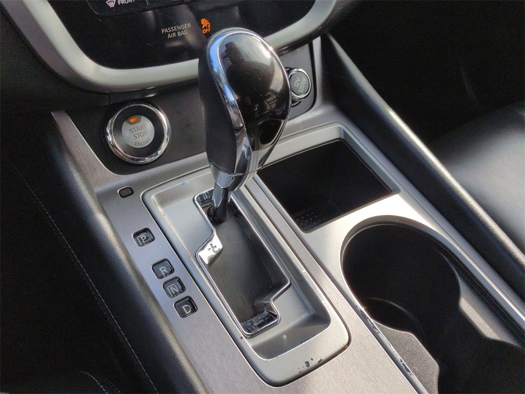 Used 2024 Nissan Murano SV w/ SV Midnight Edition Package image 11