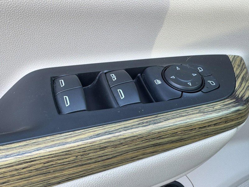 Used 2019 GMC Acadia Denali w/ Technology Package image 24