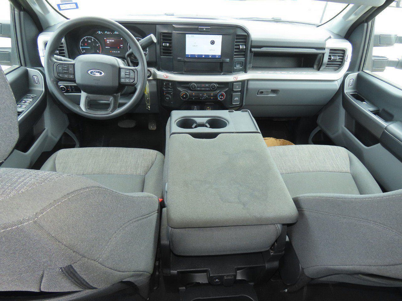 Used 2025 Ford F250 XLT AWD/4WD image 22
