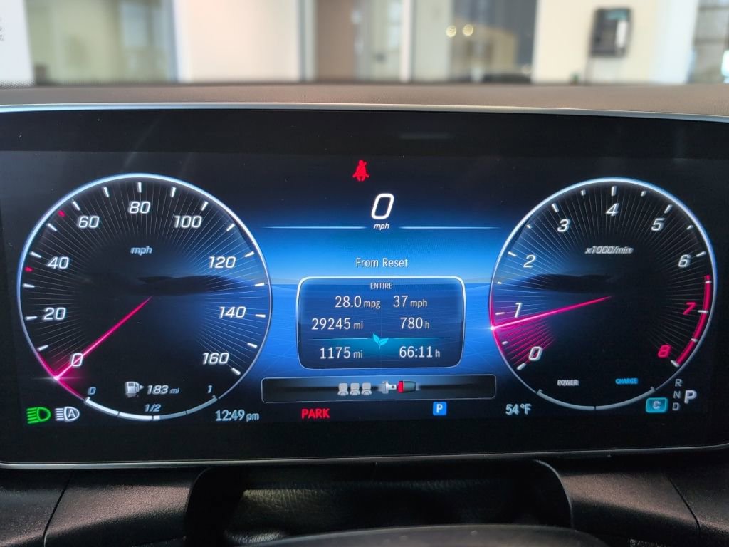 Used 2023 Mercedes-Benz GLC 300 4MATIC image 19