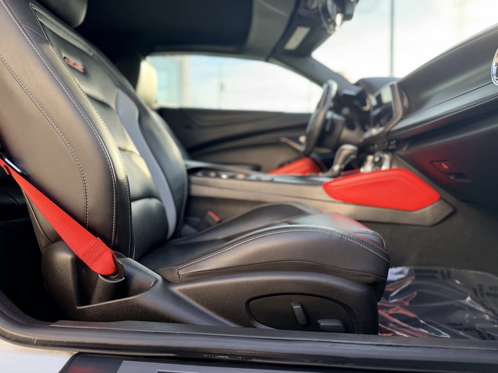 Used 2021 Chevrolet Camaro SS w/ Redline Edition image 15