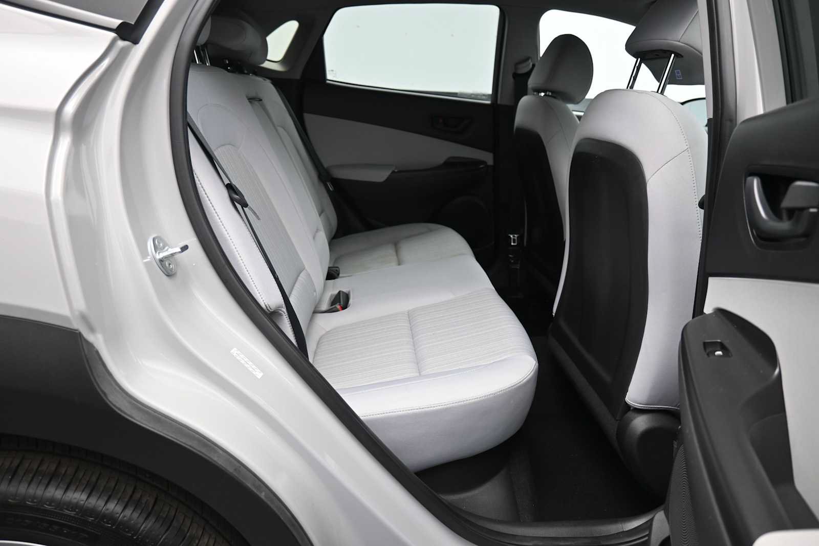 Certified 2023 Hyundai Kona SEL AWD/4WD image 22