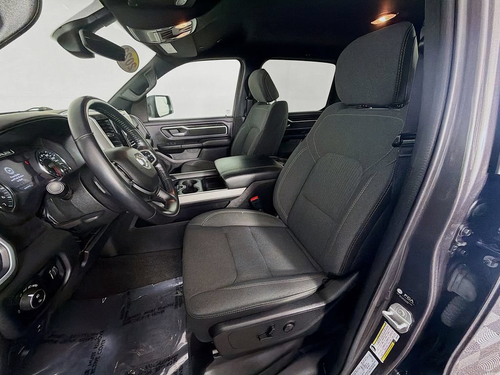Used 2023 RAM 1500 Big Horn AWD/4WD image 32
